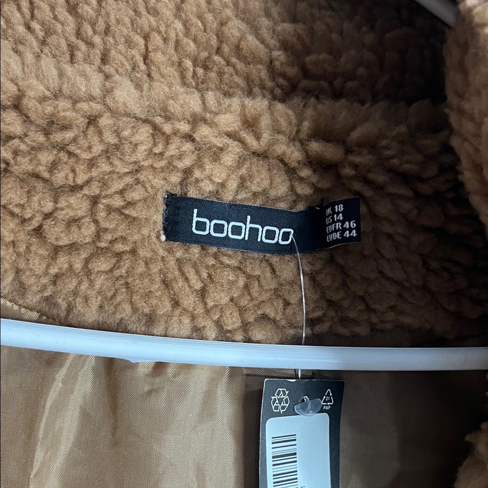 Boohoo Tan Teddy Jacket - Picture 2 of 6